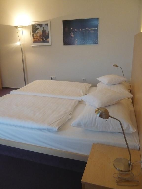 Dap 3* Prague